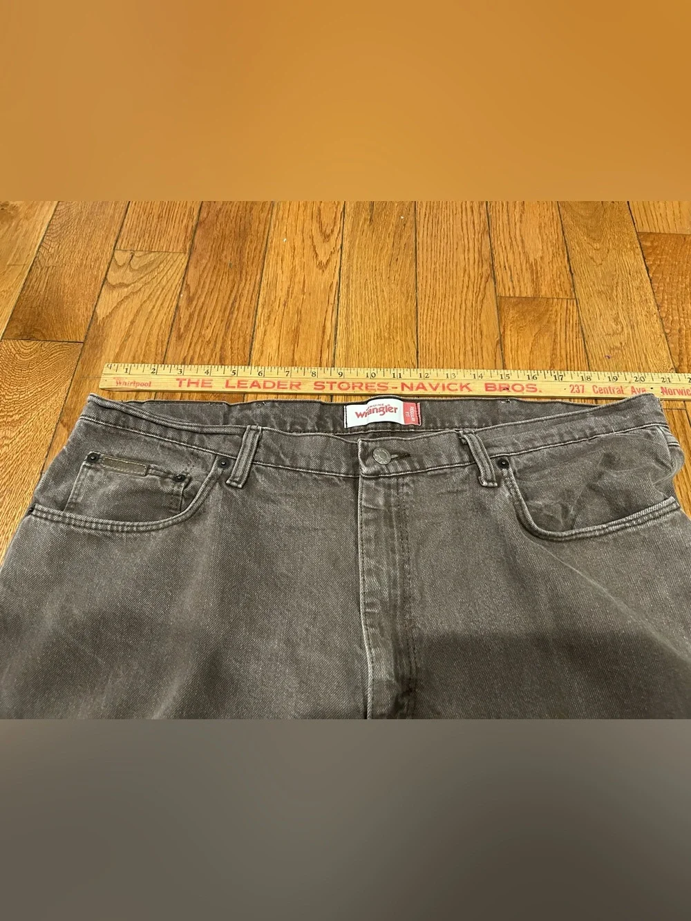 Wrangler Genuine Regular Fit Jeans Mens 40x30 Brown Denim Gray Faded Work Pants